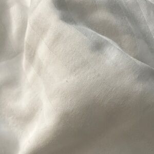 Luxurious Cream Bedding Set